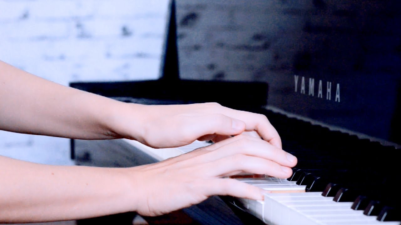 Day by day practice of Maurice Ravel Prelude in A minor, (1913) using inner hearing, movement and technical refinement.