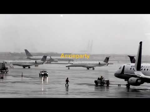 Anxieparty - Senandika (Official Music Video)