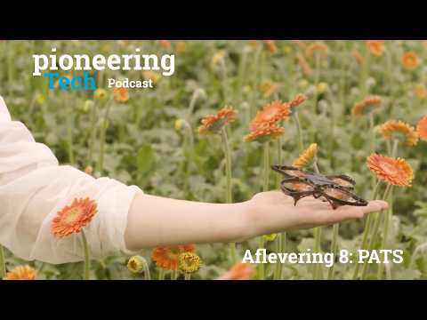 Hoe mini-drones gifvrij op motten jagen in kassen | Pioneering Tech Podcast