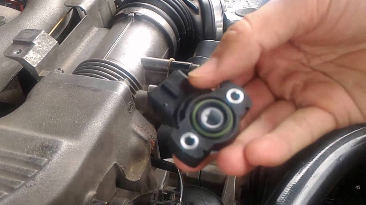 Throttle Position Sensor (TPS) replacing, BMW E36M43 - YouTube 1998 chevy 1500 wiring harness 