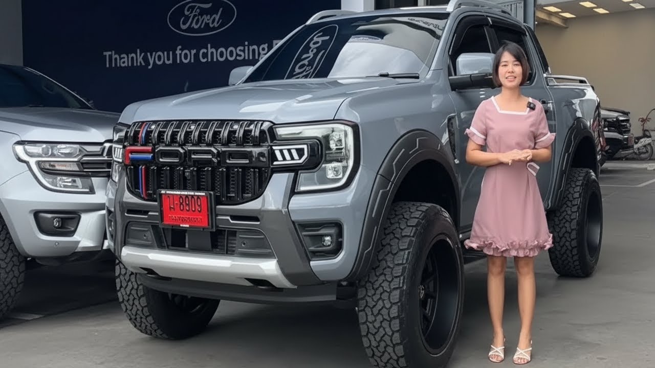 Let Me Tell You! Ford Ranger Wildtrak 4x4 to Gray Off Road Decoration Pickup Truck Thailand Review