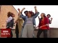 دستگیری ایرانیان شاد به خاطر ویدئوی ادای احترام اخبار بی بی سی دستگیری ایرانیان شاد به خاطر ویدئوی ادای احترام اخبار بی بی سی