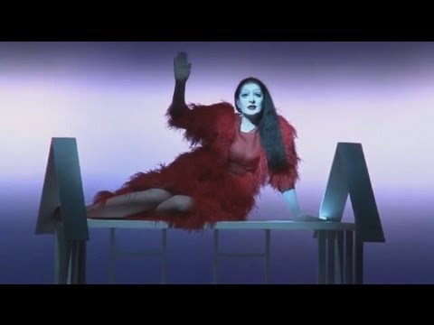 euronews le mag - Une opéra sur Marina Abramovic par Robert Wilson