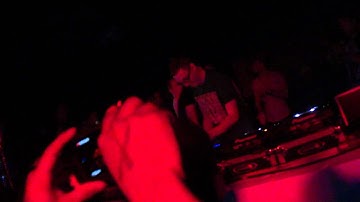 Above & Beyond - On A Good Day (Zouk Dallas - September 4, 2011)