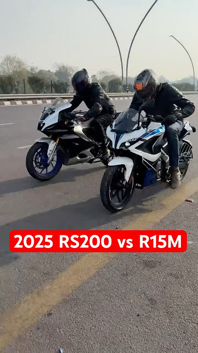 2025 Pulsar RS200 vs Yamaha R15M Initial Race