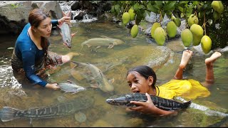 Catch Giant snakehead and Catfish by waterfall- Grilled Giant snakehead and Catfish for dinner