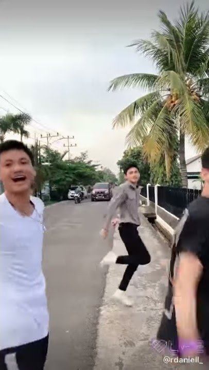 LIKE dance ramadhaniel