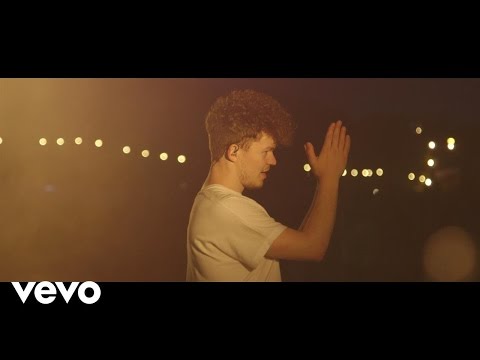 Saveus - Levitate Me