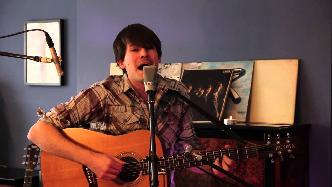 Wonderwall - Luke Rendell solo acoustic cover - YouTube