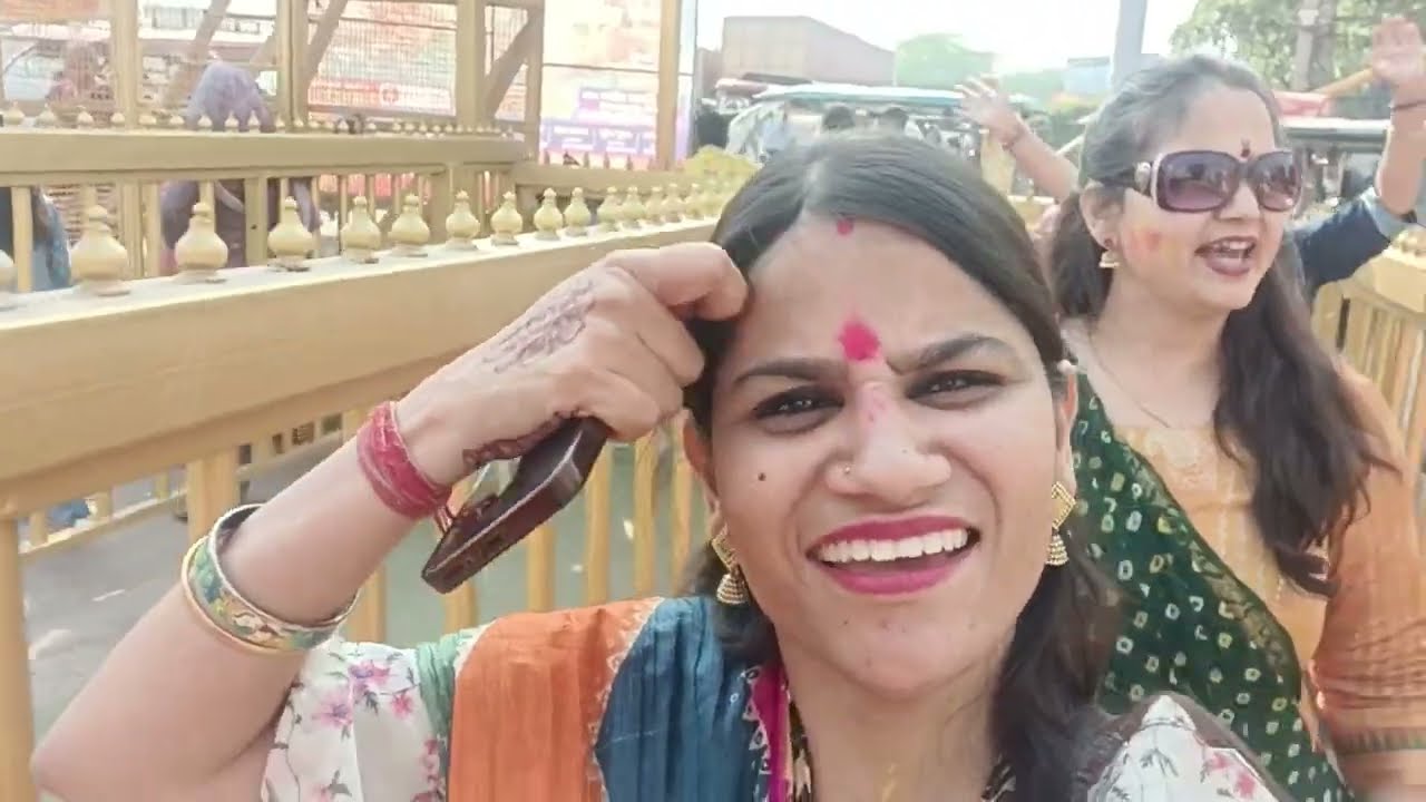 श्याम जी के दरबार में होली खेलने का एक अलग ही आनंद आया💯👌#family #jaishreeshyam #shyam #krishna 