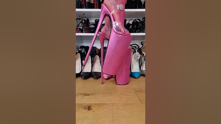 skyscraper heels 👠🏢😱😱