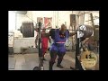 Ronnie coleman agachamento com 362 kgs