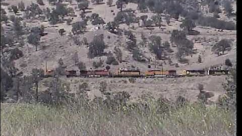 Tehachepi, Caliente 2 2009 3 8 BNSF Up On The Mountain Headed For The Tehachepi Loop