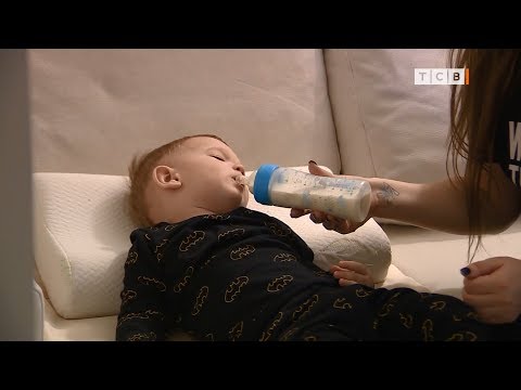 Видео: Должен ли 3-летний ребенок пить из бутылочки?