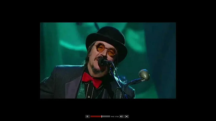 Les Claypool performs at Rush's Hall of Fame cerem...