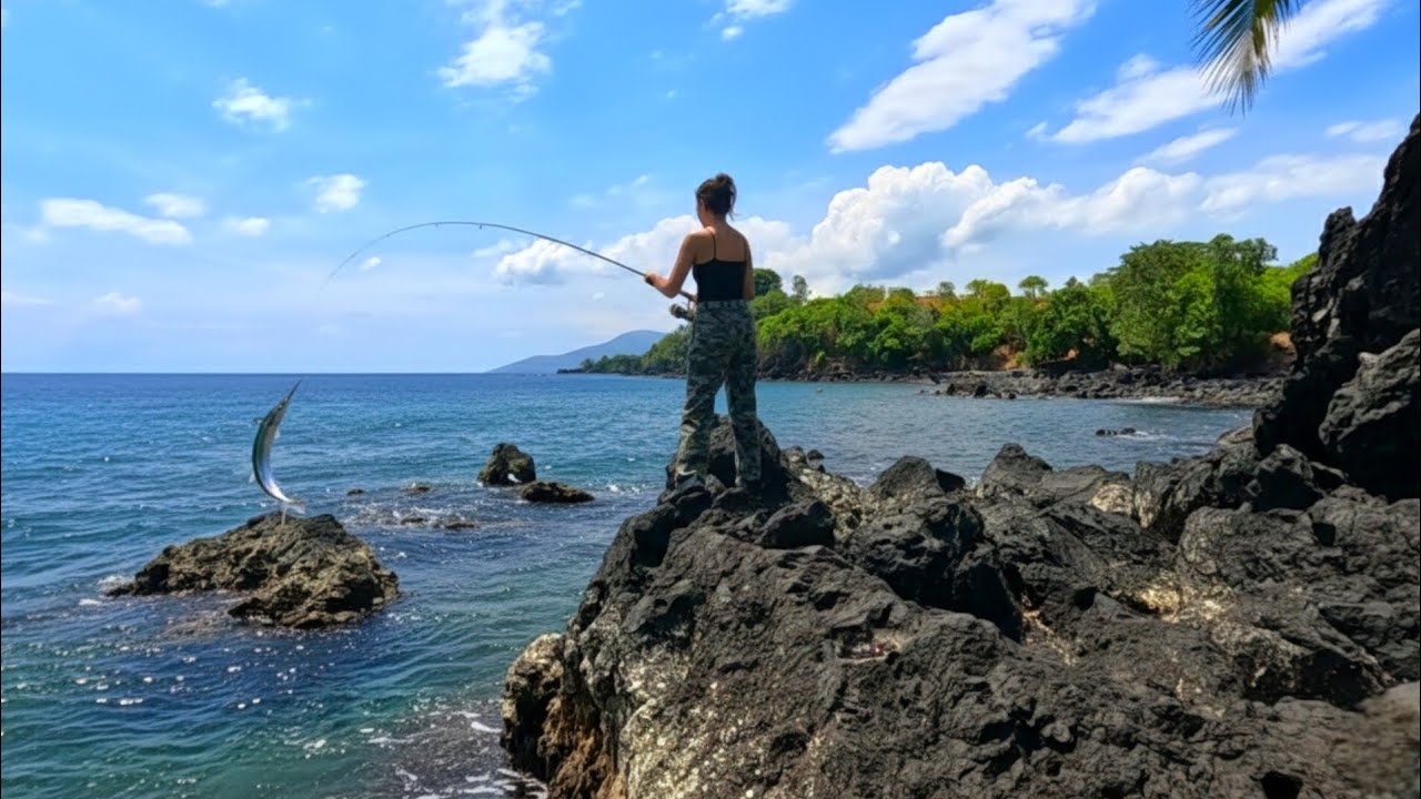 Try catching NEEDLEFISH for the first  time | catch & cook