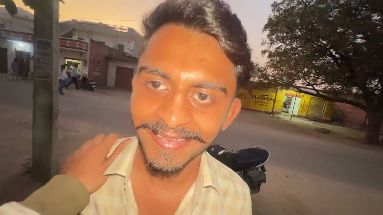 DAY-40 Happy Holi mere or mere family ￼walo ke taraf ￼se aap sabhi ko…🙏🏻❤️