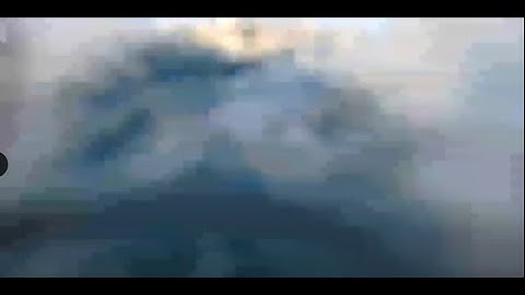 Skydio 2 not-so-smart drone "landing" (crashing) in water