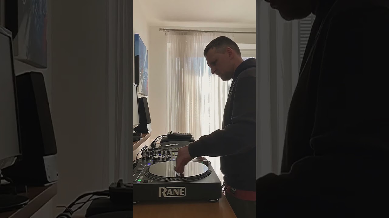 Cuts to classic loop from legendary Bastard language tour DVD (rane twelve)