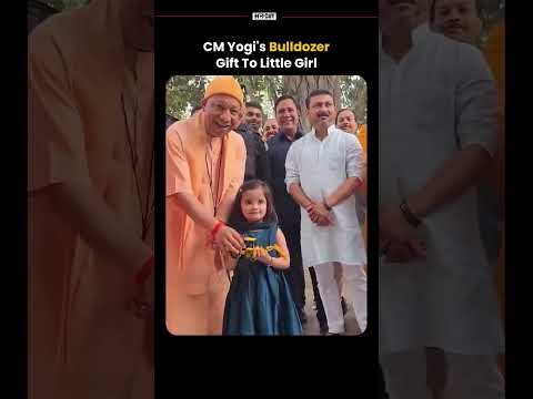 CM Yogi's Bulldozer Gift To Little Girl | Uncut
