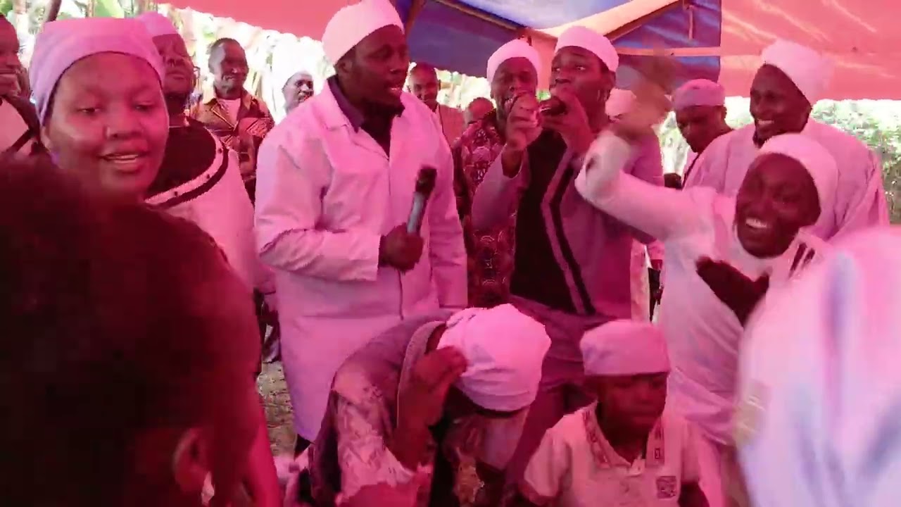 Akurino kuinira ngai matari na itheru