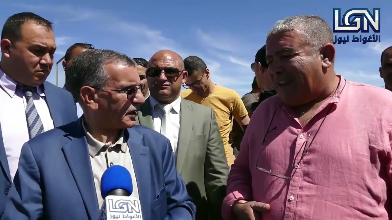 والي الأغواط يعاين اكبر المستثمرات الفلاحية بإفريقيا في بلدية البيضاء .