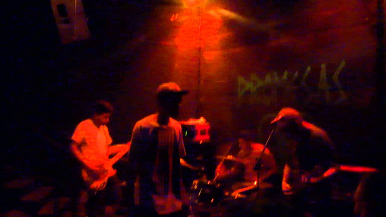 allah Mas allá de las palabras. Quebrando + Palabras @Club V Capital federal