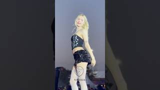 Aleyna Ti̇lki̇ - Yalniz Çi̇çek L İstanbul Festi̇vali̇ Li̇ve 