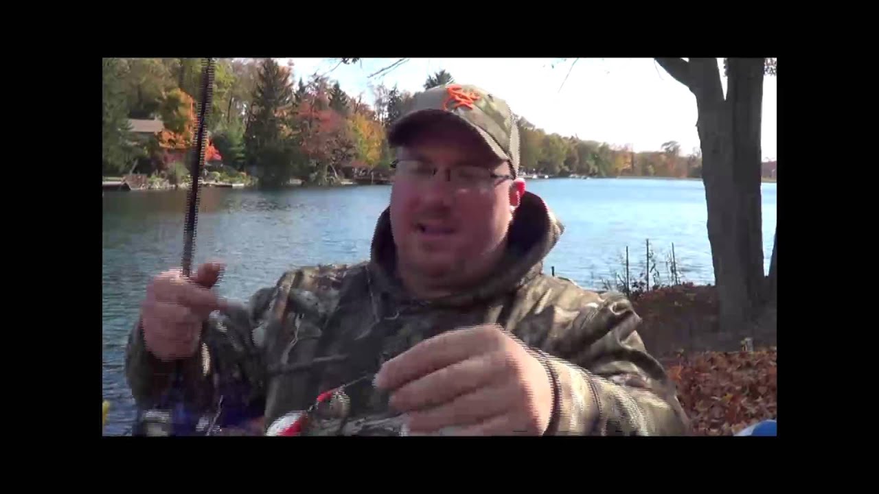 The Reel Deal Fishing Show Fall Bass Fishing - YouTube