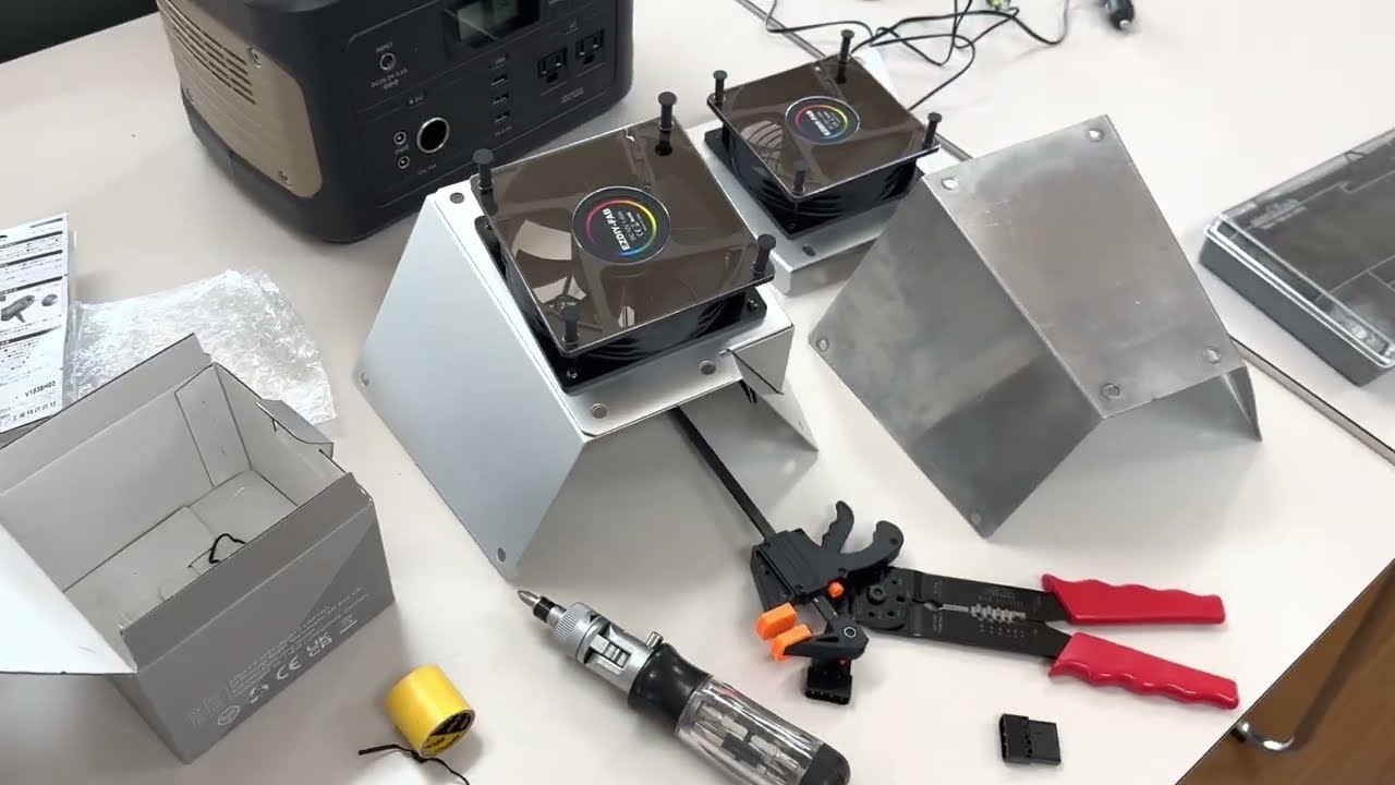 90年代くらいのケーターハムセブン用に作ったペダルボックス換気ファン