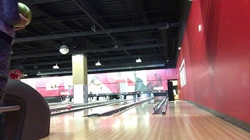 Round 1 Me I playing Bowling Part 4 Jun/14/2019