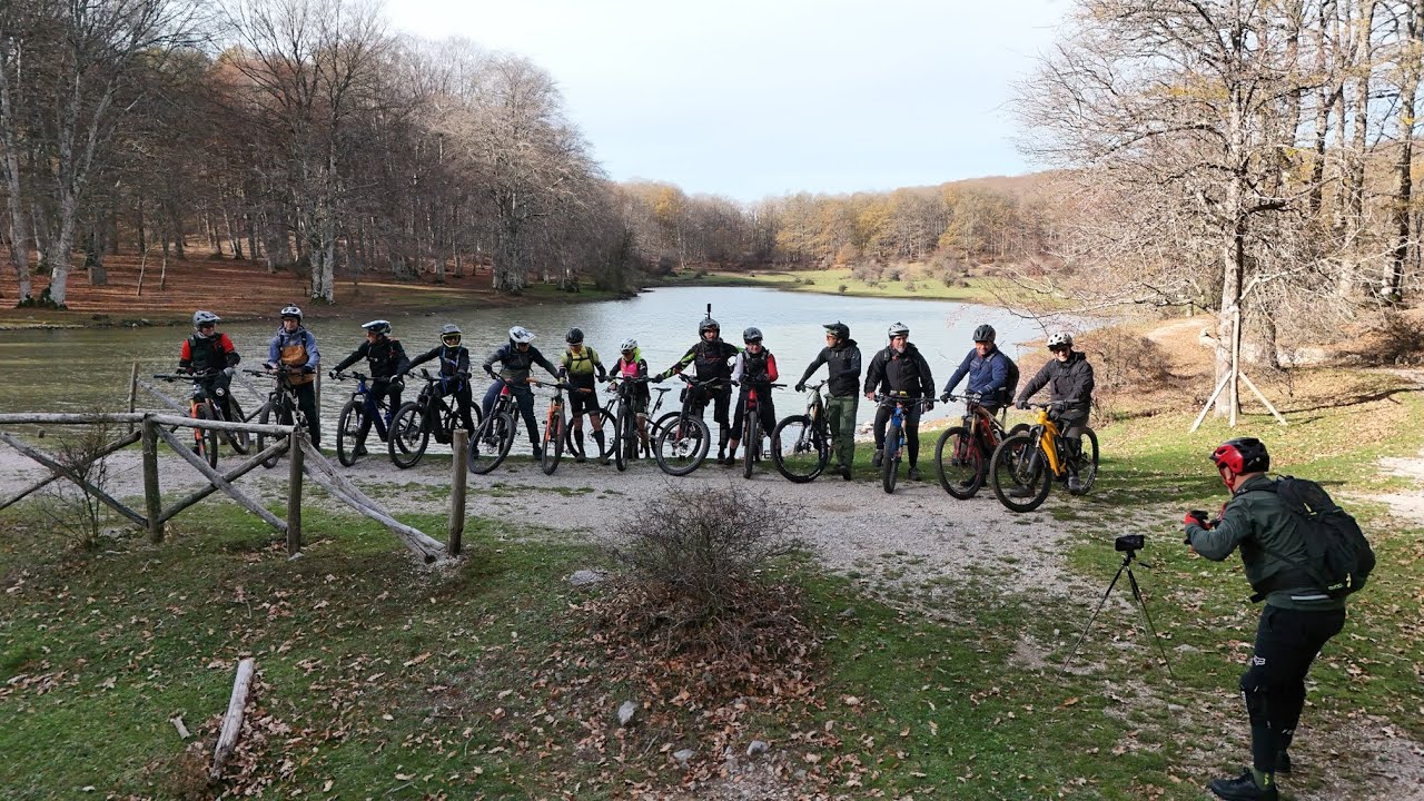 Sasso di Castalda (Essenze d'autunno 2025)