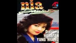 Download lagu Nia Daniati _-_ Album _-_Diantara Harapan yang hilang