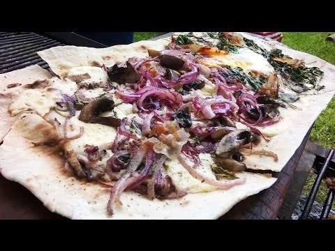 Pizza a la parrilla por Danilo Ferraz