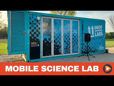 Students Explore Mobile Science Lab at Gaithersburg Middle School