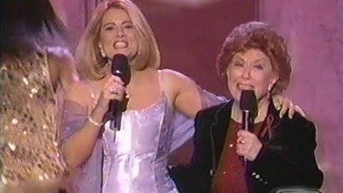 Lisa Whelchel and Charlotte Rae sing the FOL theme song "2nd Annual TV Land Awards" (2004)