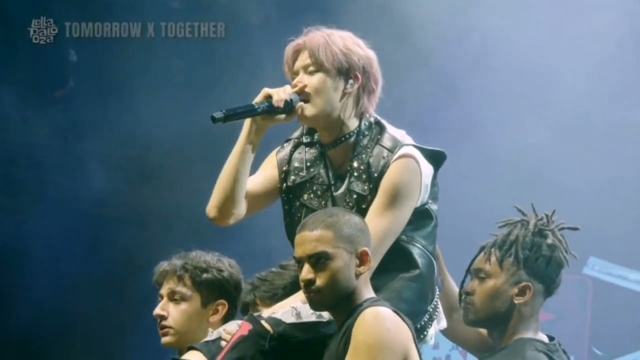 TXT - LONELY  BOY LOLLAPALOOZA 2023