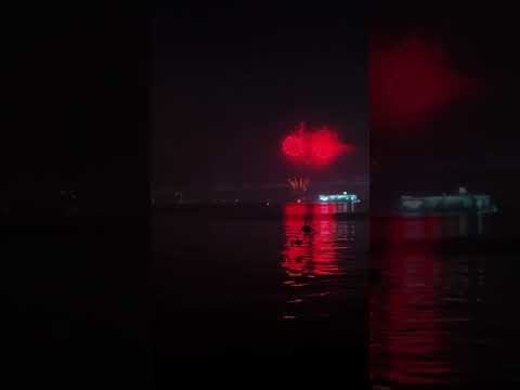 اسطنبول راس السنة رأس السنة احتفالات تقسيم البوسفور البوسفورتركيا 