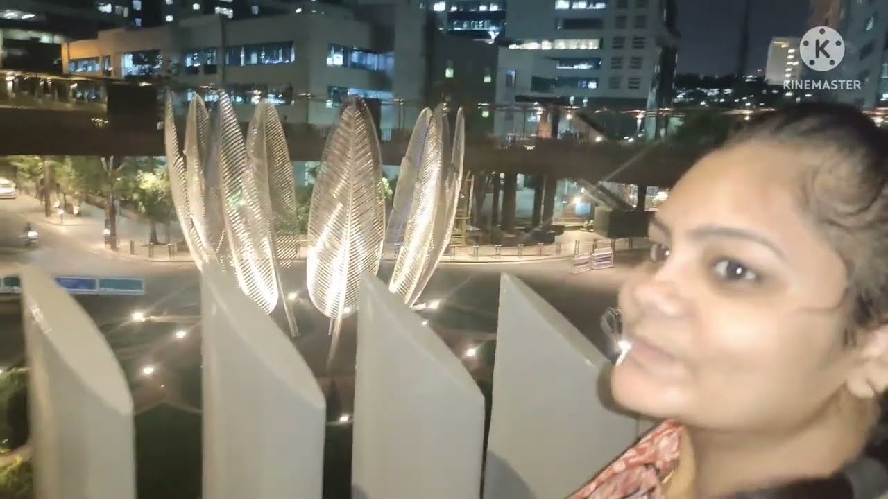 Hyderabad beautiful sky walk in mind space|skywalk|hyderabad|mindspace|ITcarridor|Raheja corporation