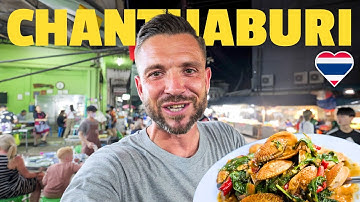 SEAFOOD FEAST in my FAVOURITE THAI TOWN 🇹🇭 (Chanthaburi is incredible!)