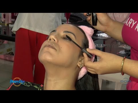 Mulheres colaboradores do Sistema O Dia recebem homenagens e curso de maquiagem 10 03 2025