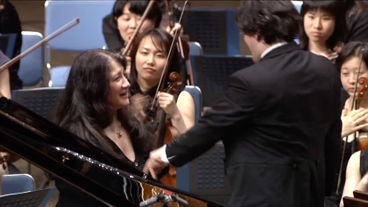 音楽の森 チャイコフスキー ピアノ協奏曲 第1番 2001 アルゲリッチ