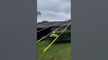 Man uit Florida bevestigt zijn huis met behulp van vrachtriemen P2.