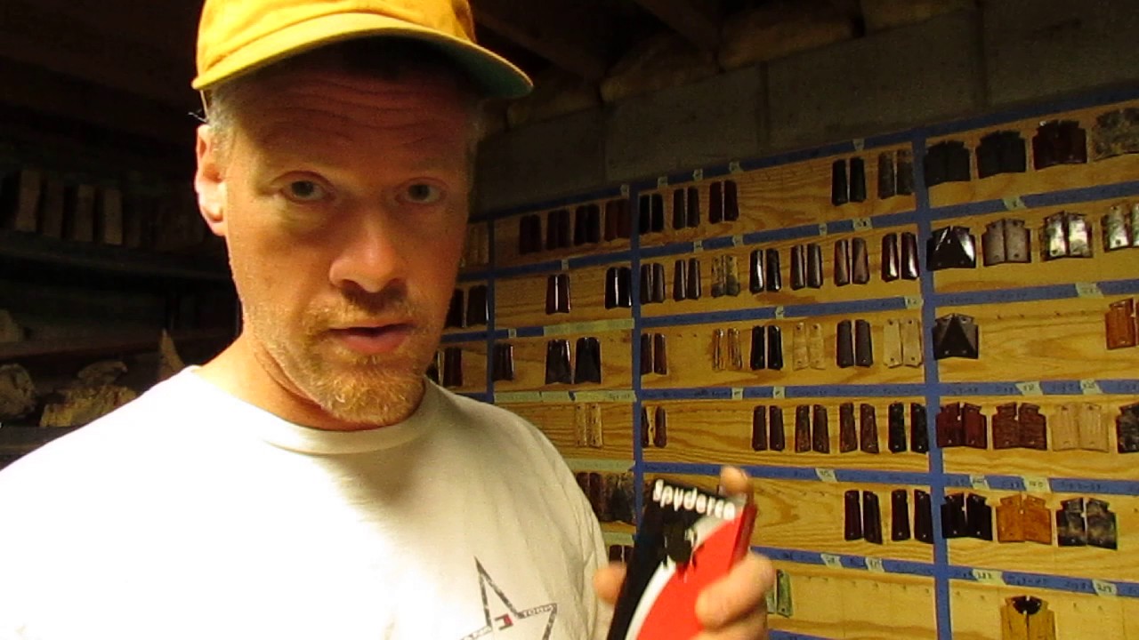 Highfiguregrips Spyderco Delica surprise