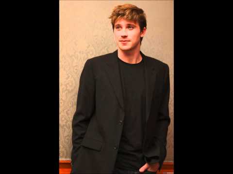Garrett Hedlund Radio Interview