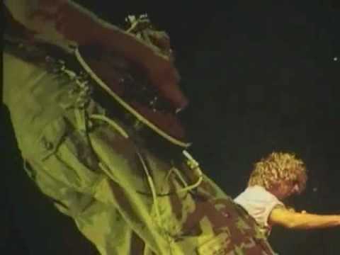 VAN HALEN - Unchained (live 2004)