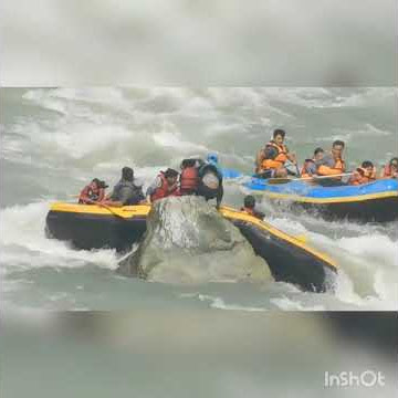 Teesta River Rafting boat flipped nd rescue  baby throwing one boat to another boat 👍