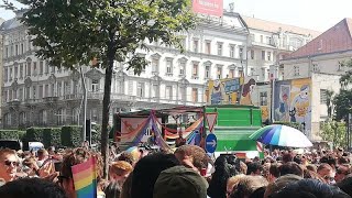 Budapest Pride: többezres tömeg vonult a Tabánhoz