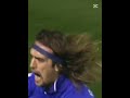 هدف باتستوتا الأسطوري ضد مانشستر يونايتد Gabriel Batistuta هدف باتستوتا الأسطوري ضد مانشستر يونايتد Gabriel Batistuta