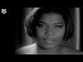 Capture de la vidéo Queen Latifah - How Do I Love Thee (Official Music Video)